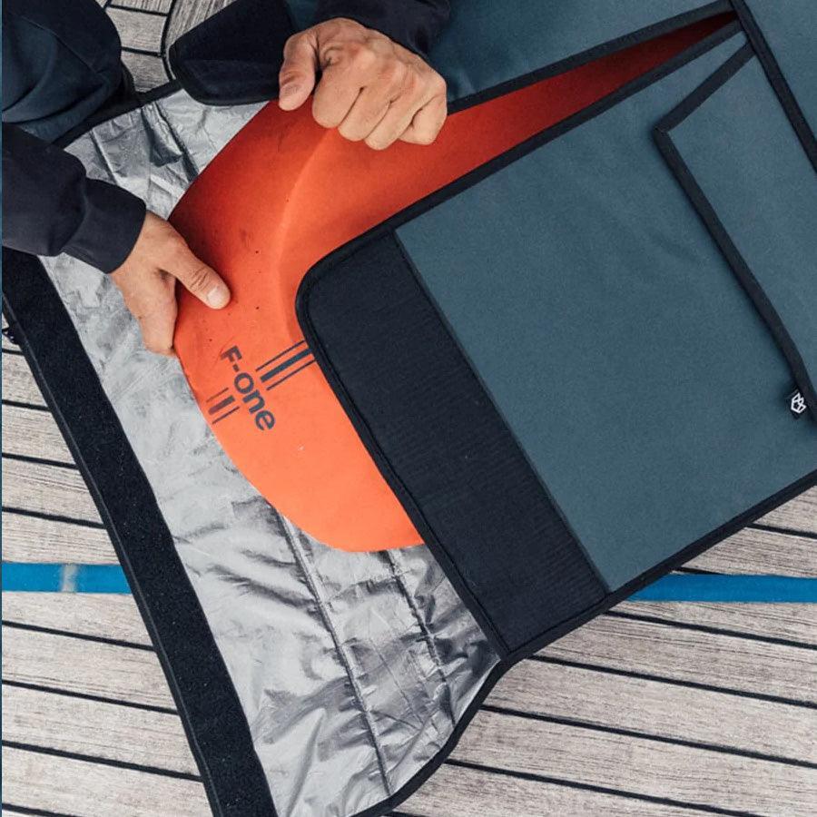 Manera Foil Board bag